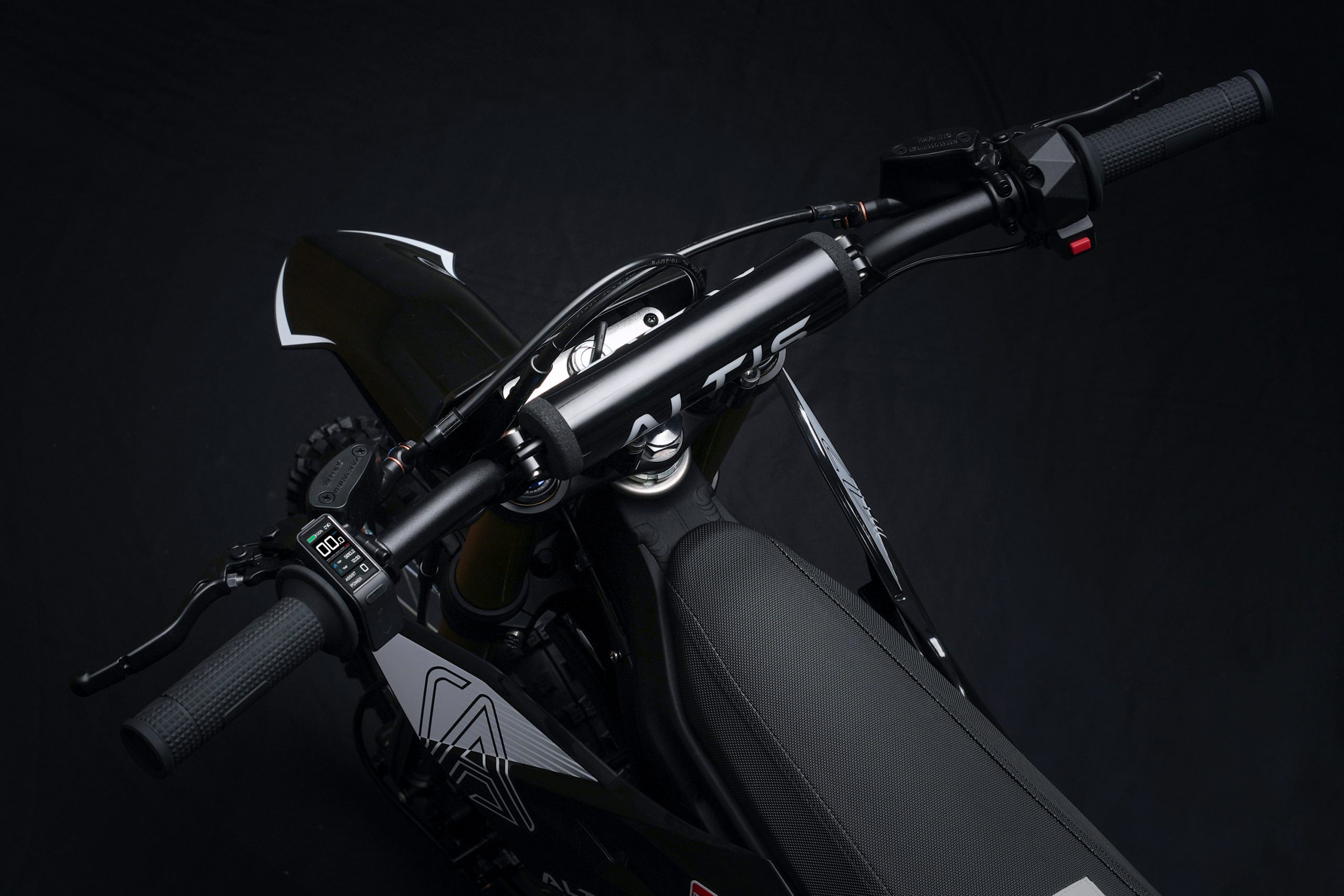 Altis Delta electric motorcycle handlebar and cockpit detail view showing controls and seat